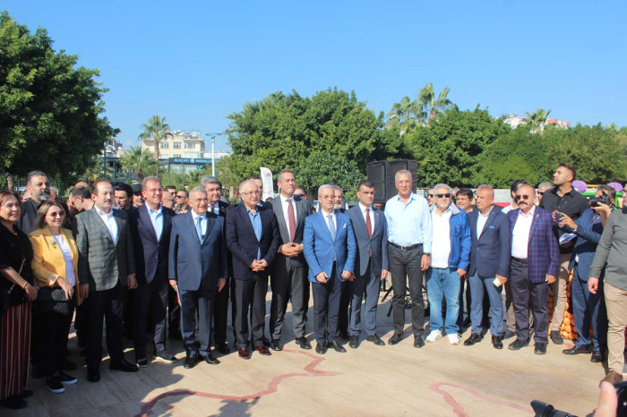 8. MERSİN ULUSLARARASI NARENCİYE FESYİVALİ BAŞLADI
