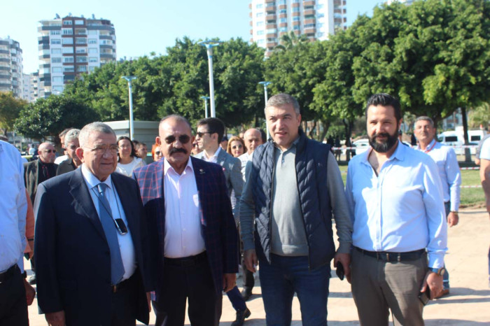 8. MERSİN ULUSLARARASI NARENCİYE FESYİVALİ BAŞLADI