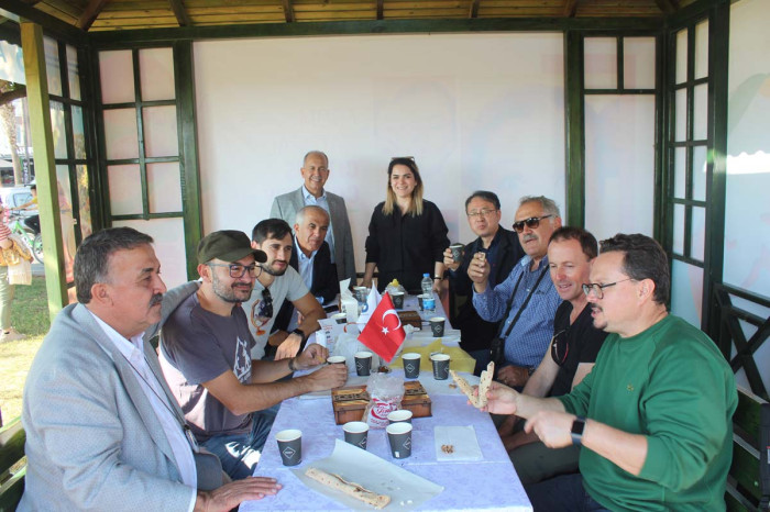 8. MERSİN ULUSLARARASI NARENCİYE FESYİVALİ BAŞLADI