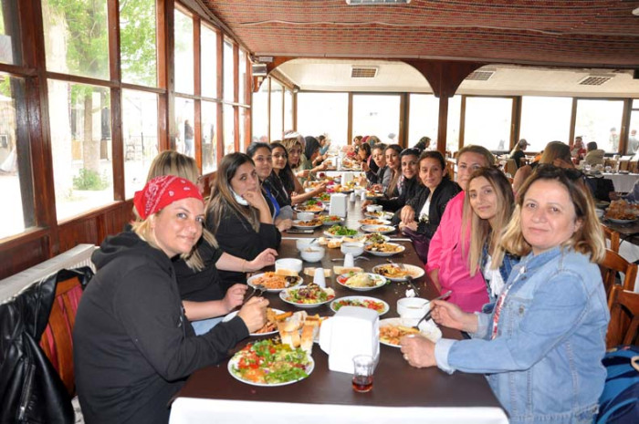 Tarsuslu Kadınlar Kapadokya’da 