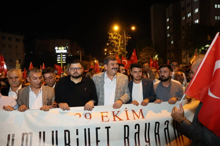 Cumhuriyet Coşkusu Toroslar’ı Sardı