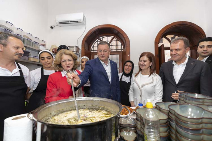 Yıkılan Hatay Gastronomi Evi, Mersin'de Hayat Buldu