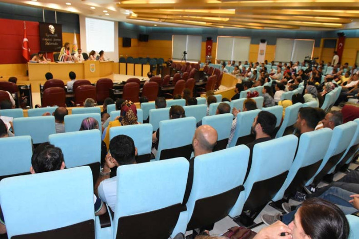 Tarsus Belediyesi’nin Alacağı 100 Geçici İşçinin Kurası Çekildi