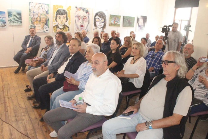 Fatih Alkar'ın ‘Tartalım Ablalar Abiler’ kitabının imza günü gerçekleştirildi