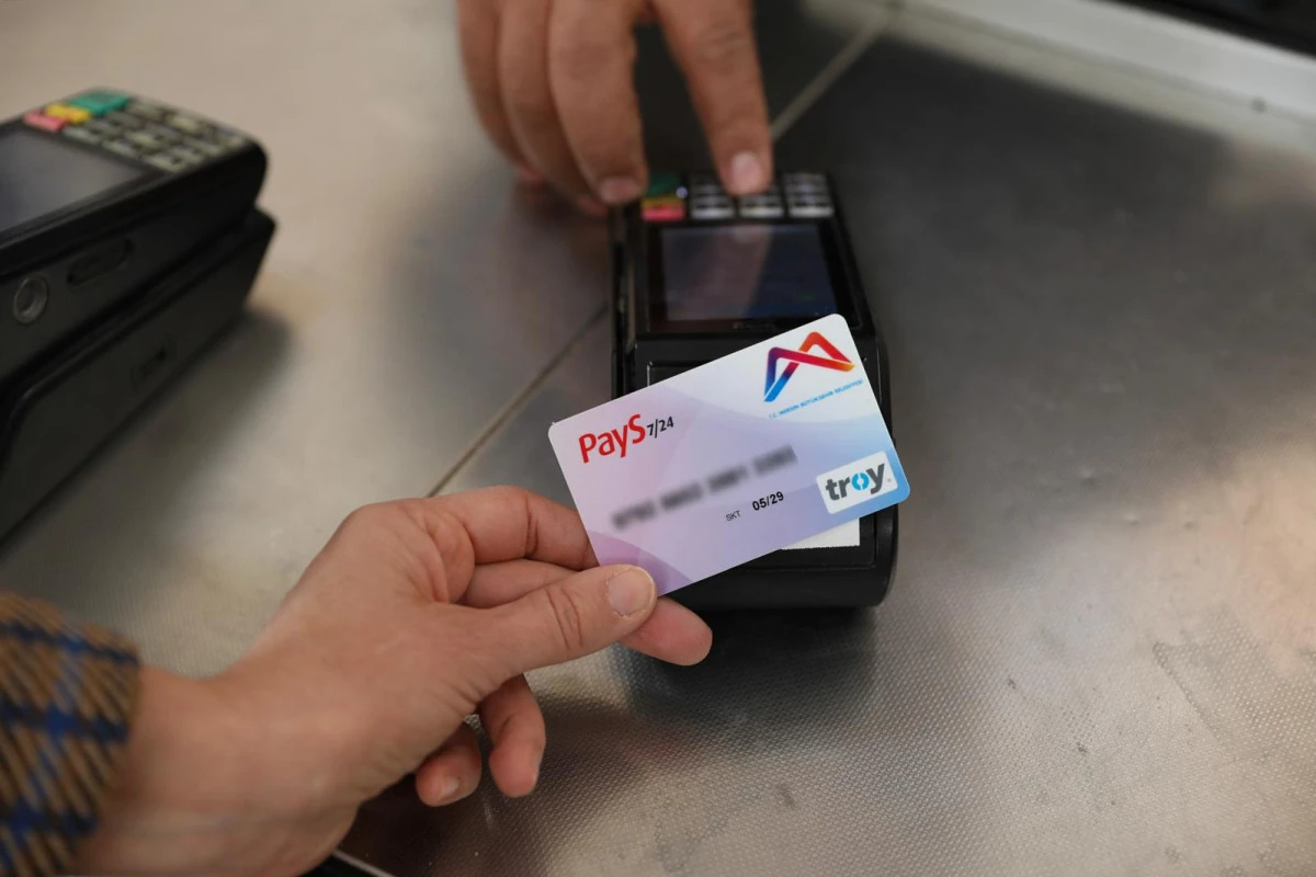 Mersin B&uuml;y&uuml;kşehir, Halk Kart Ve &Ouml;ğrenim Yardımı Tutarlarını Hesaplara Yatırdı