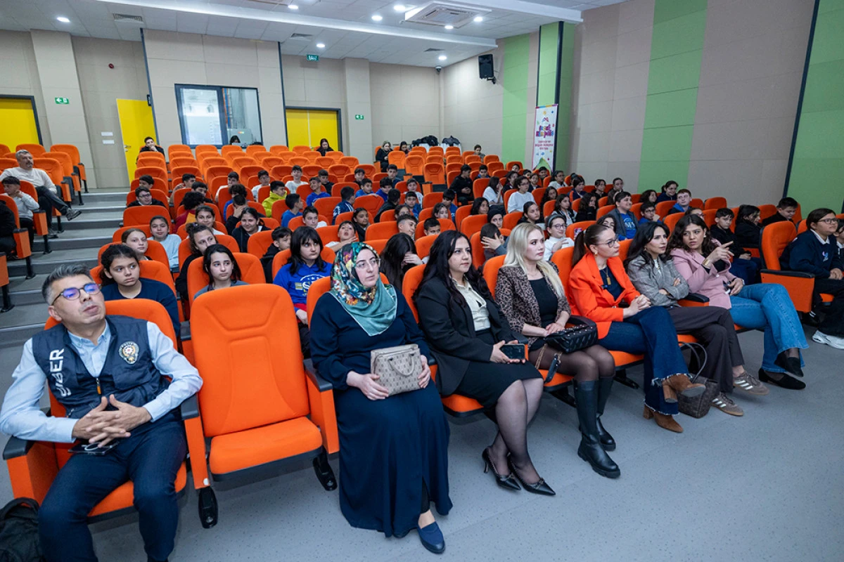 Mersin B&uuml;y&uuml;kşehir&rsquo;den &Ccedil;ocuklara &lsquo;Siber G&uuml;venlik&rsquo; Eğitimi&hellip;