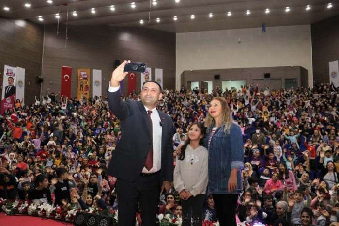Toroslar Belediyesinden Bayram Tadında Çocuk Şenliği