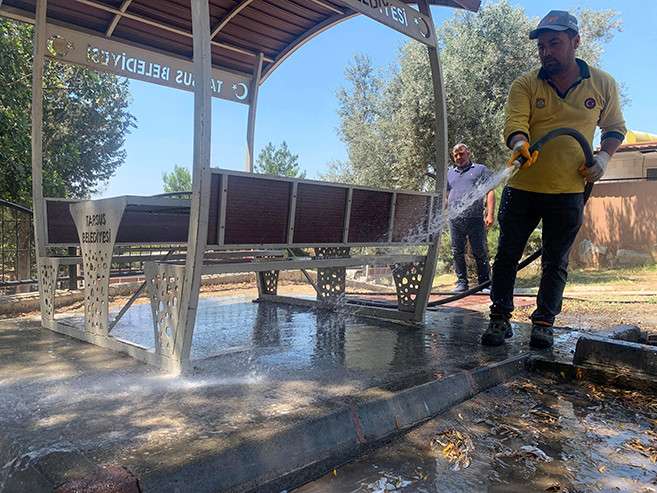 Tarsus Belediyesi’nden Temizlik Seferberliği