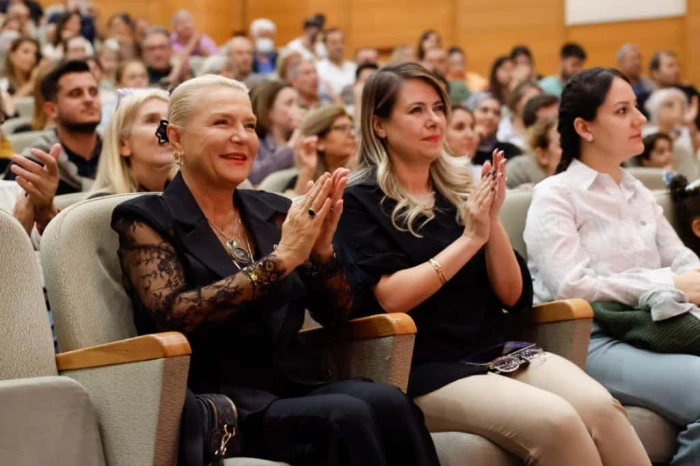 Yenişehir Belediyesinden coşkulu Cumhuriyet Konseri